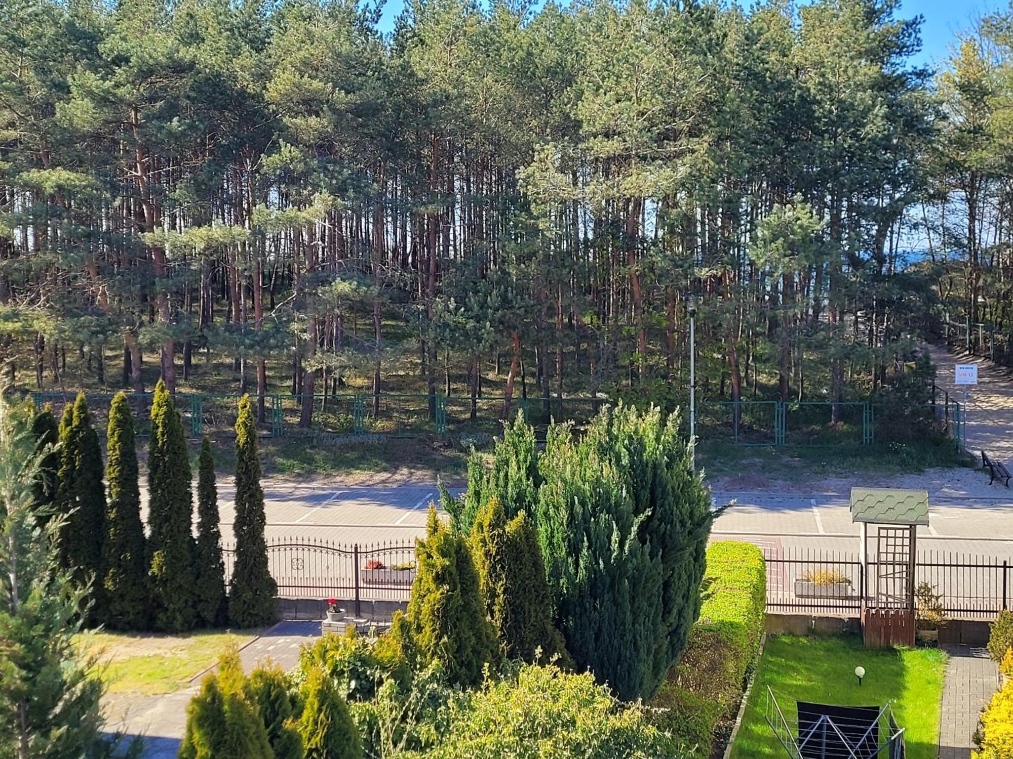 Renatka Przy Plazy Apartment Unieście Exterior foto